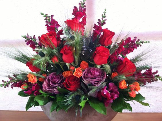 Four most appropriate sympathy flowers online